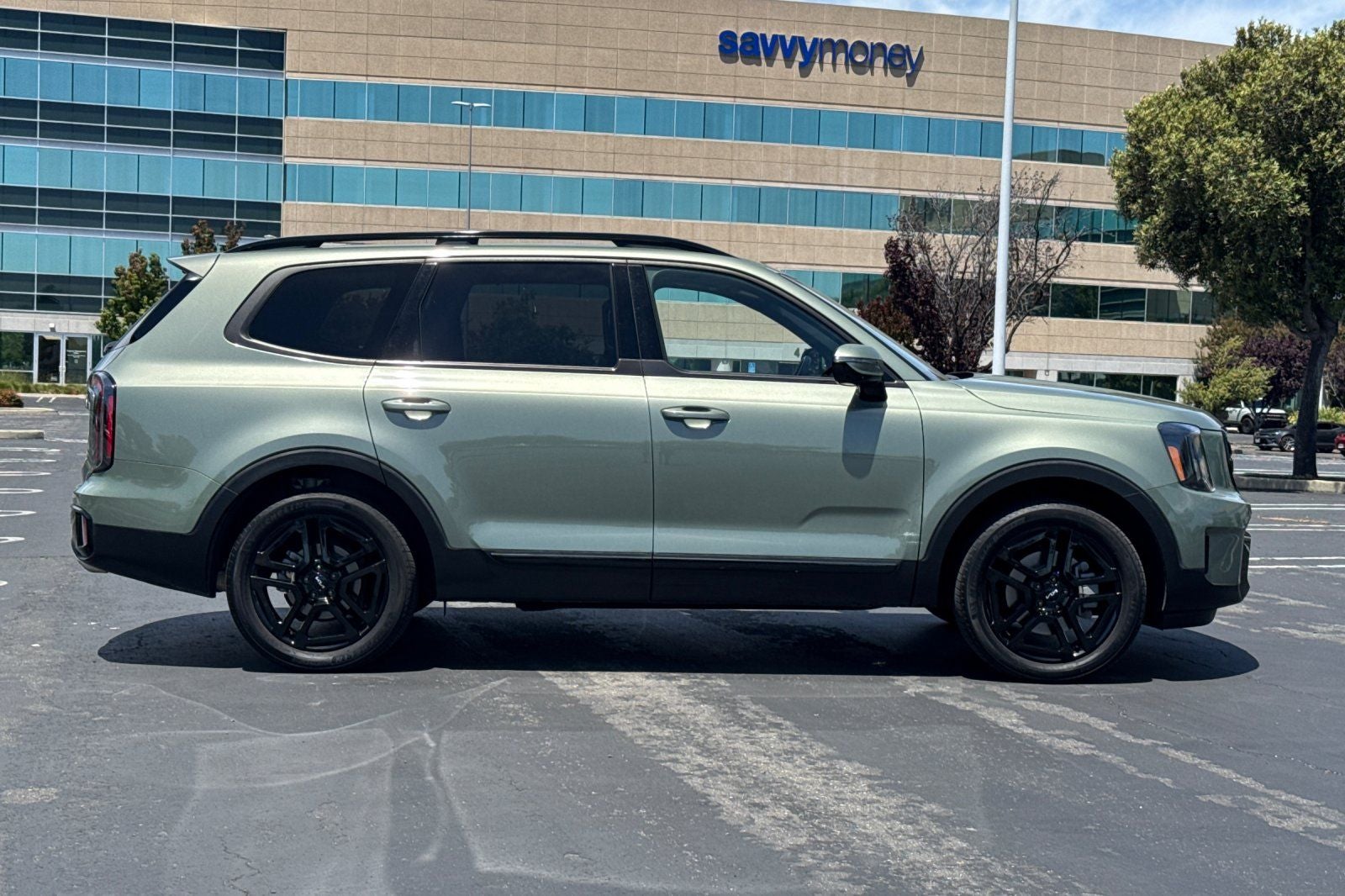 2024 Kia Telluride — rear three-quarter view