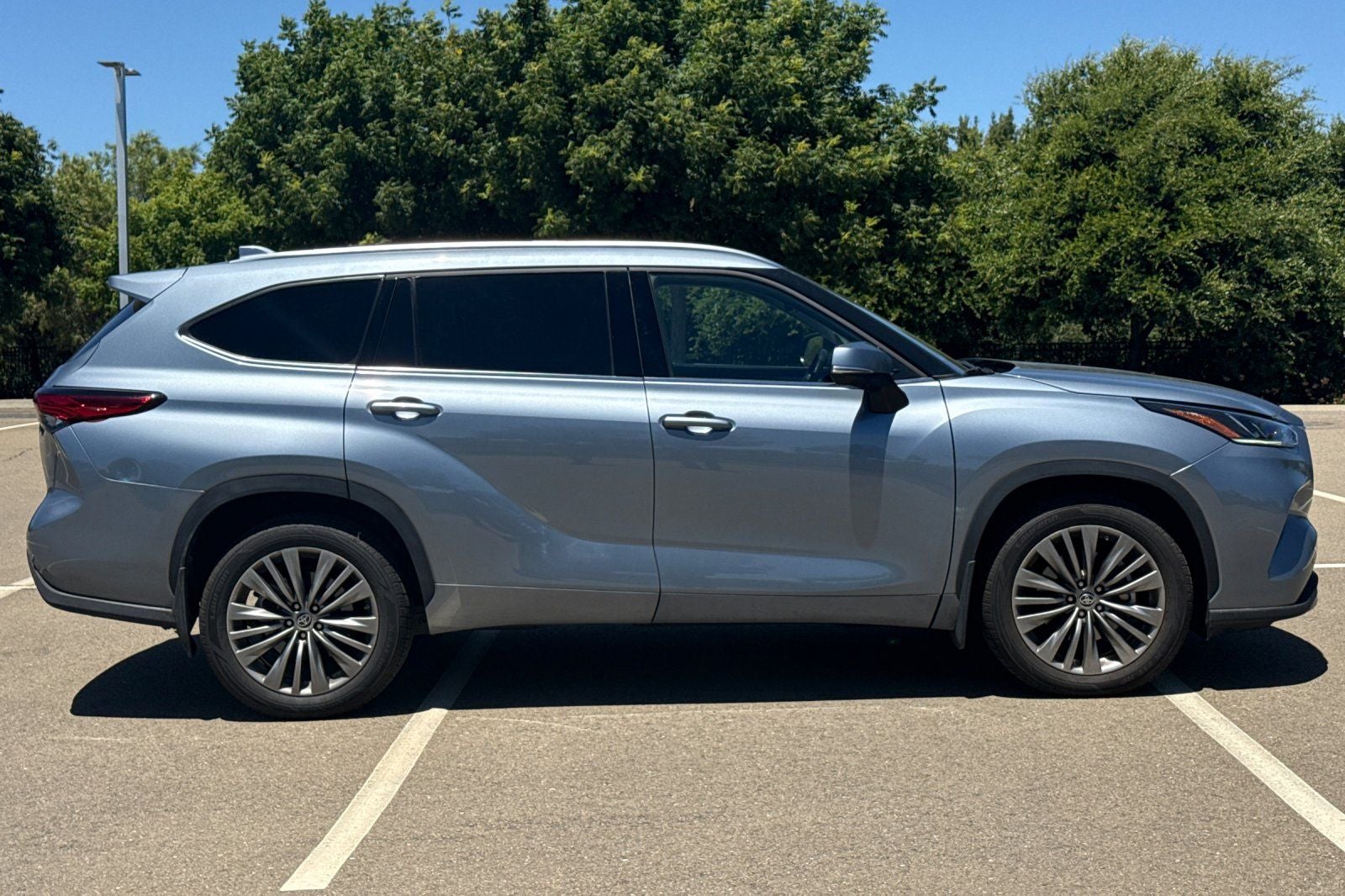 2022 Toyota Highlander — rear three-quarter view